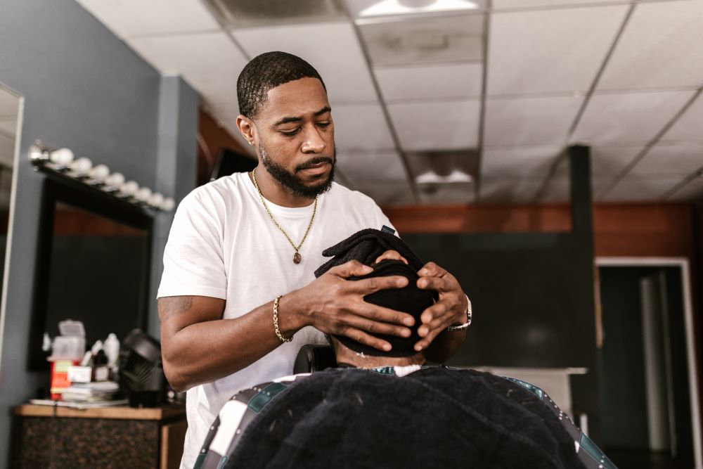 A Sacramento Barbershop is Addressing Black Men's Mental Health